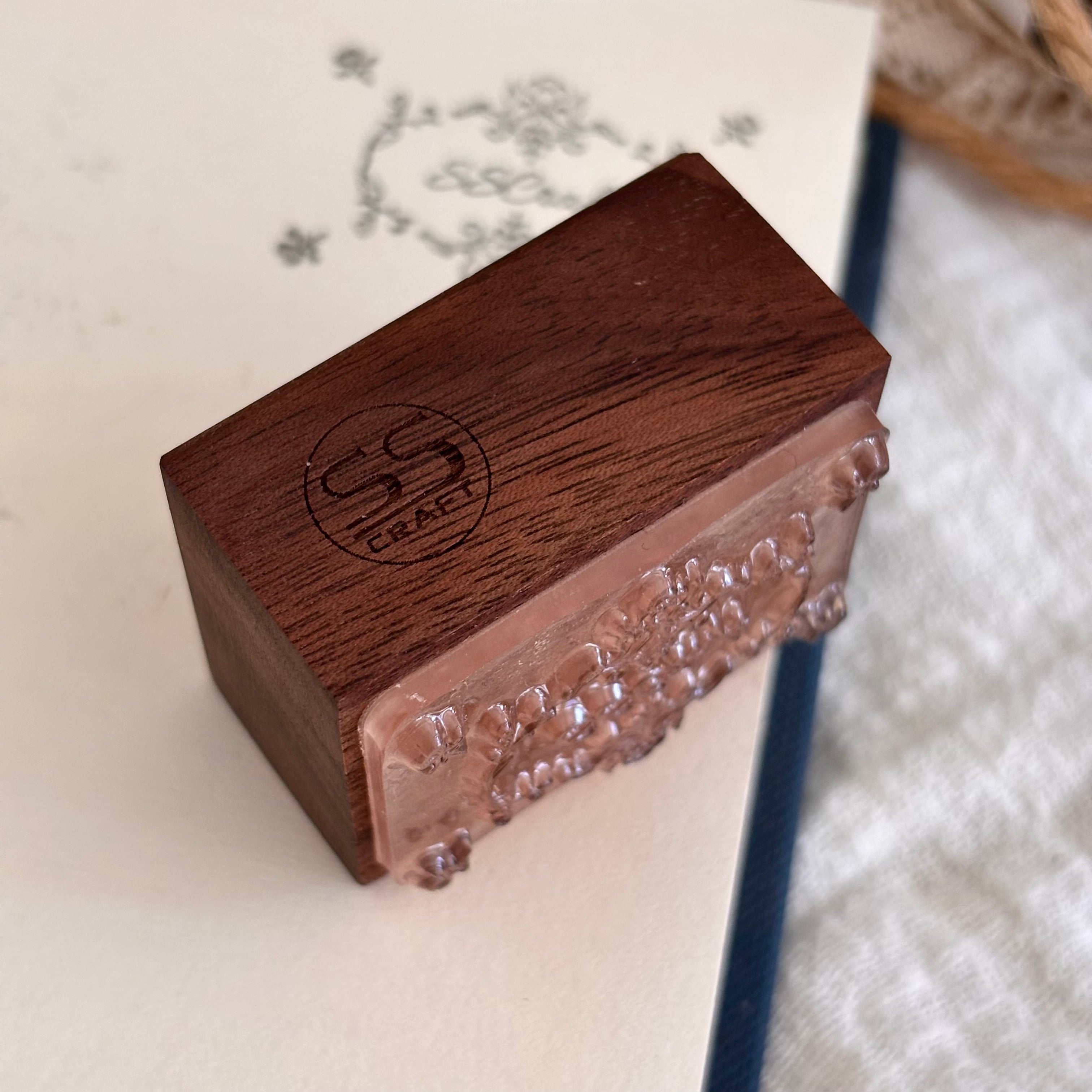 Personalized LOGO Walnut Wood Block Rubber Stamp Wedding Card Paper Stamping