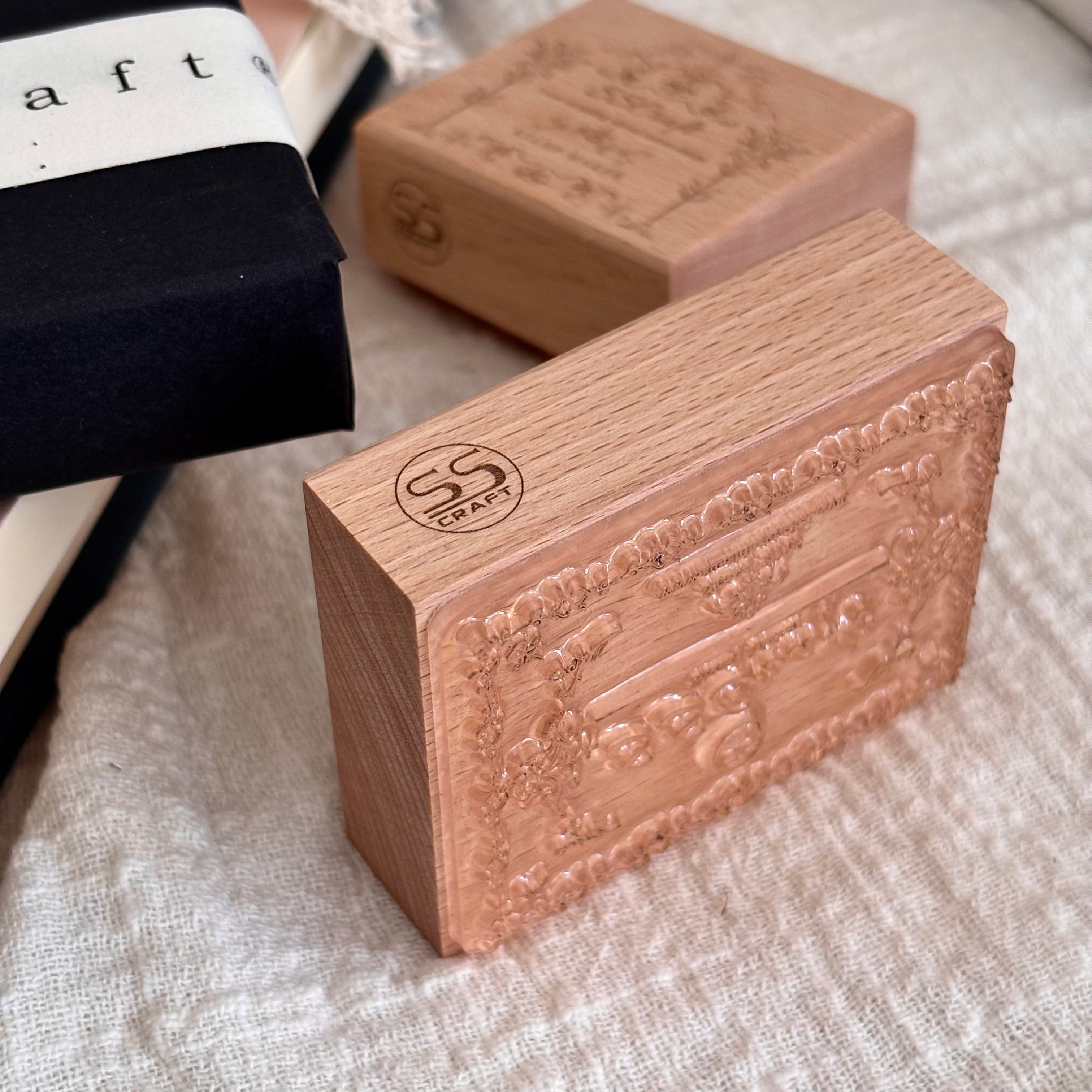 Custom Logo Design Wooden Block Rubber Stamp Wedding Party Packaging Stamps